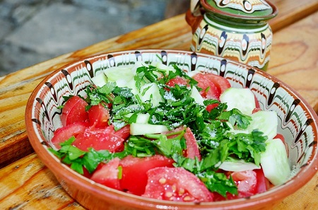 шопска салата, българска кухня, български ястия, обедно меню